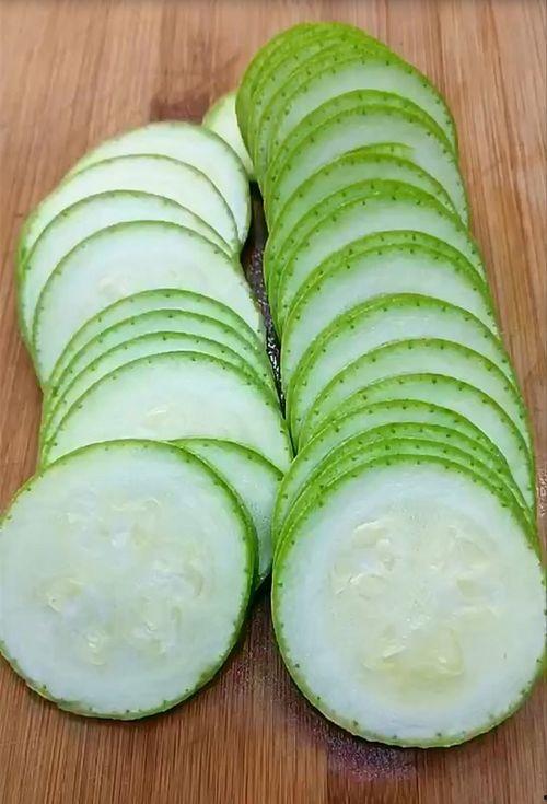 小瓜孕期可以吃吗,小瓜，孕妇的安心之选