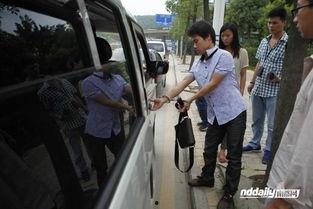 东莞爆料小偷事情视频,监控视频曝光