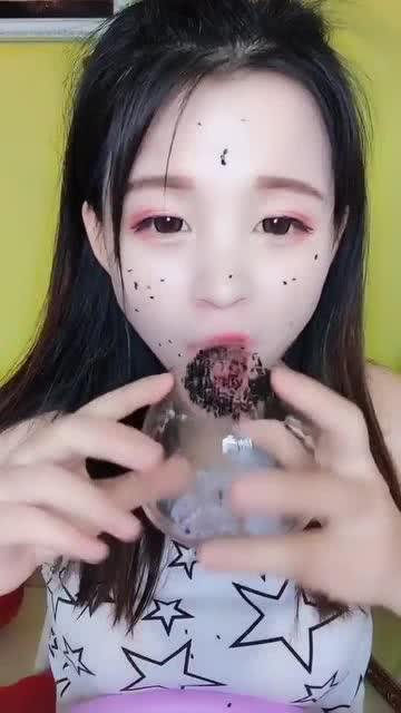 雨衣妹妹的爆料视频大全,揭秘幕后真相与精彩瞬间