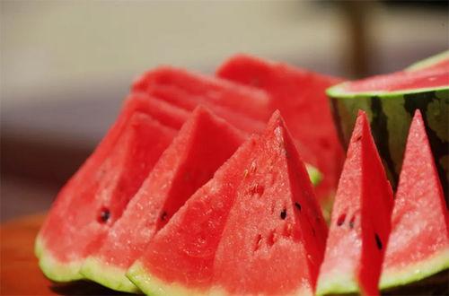 吃瓜的压力有多强,揭秘吃瓜群众的内心挣扎