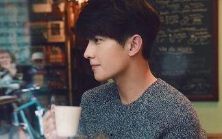 帅哥明星照片真人图片,揭秘明星照片背后的真实风采