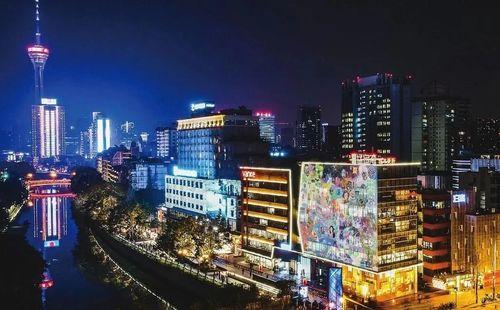 成都新的网红打卡地,探寻城市新风尚的潮流地标