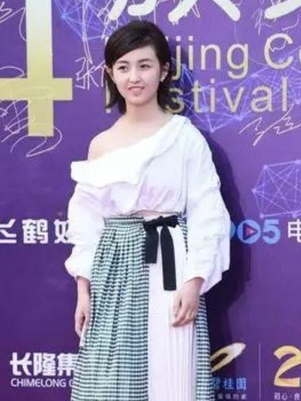 体重190的明星,揭秘健身与魅力的完美融合