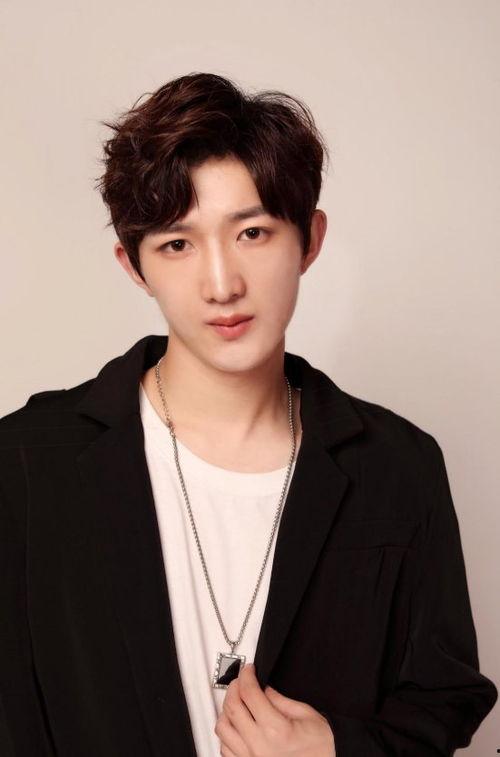 孟子皓网红,从网红到影响力领袖的蜕变之路